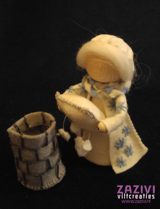 Vrouw Holle (groot) - Afbeelding 6