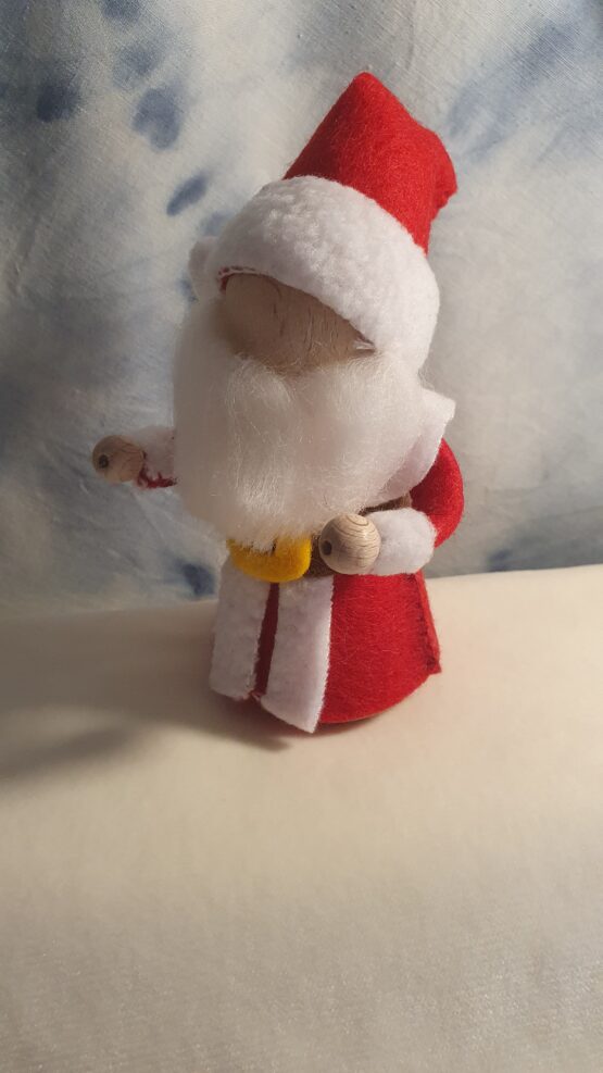 Kerstman - Pegdoll 10 cm en wolvilt