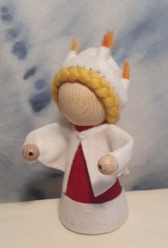 Sint Lucia - Pegdoll 10cm en wolvilt